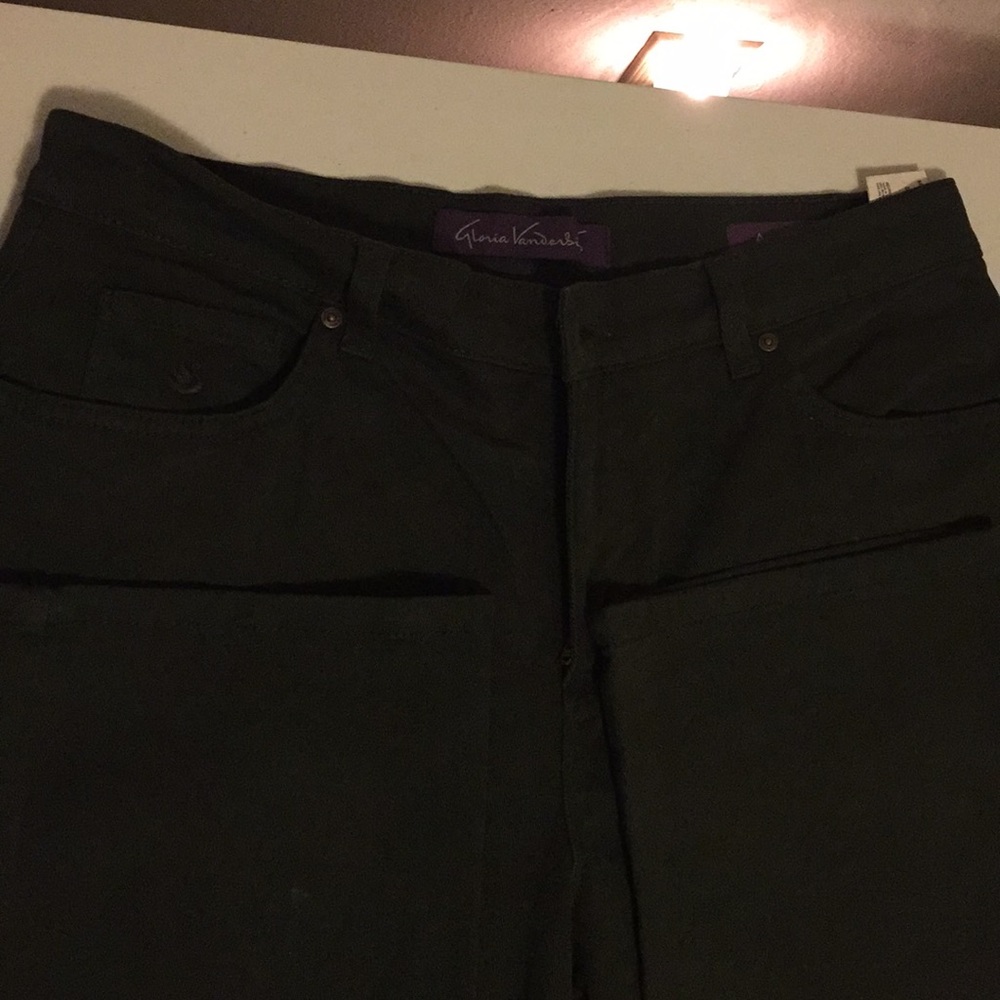 Olive Green Gloria Vanderbilt Jeans NWOT!